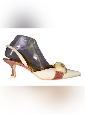 ESCADA EXOTICS SLINGBACK HEELS IN IVORY AND DUSTY PINK